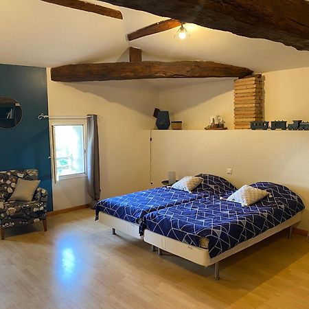 Le Repaire De La Reveuse Bed & Breakfast Saint-Frajou Exterior foto